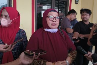 Nikita Mirzani Mau Bawa Arkana Mawardi ke Penjara - JPNN.com Banten
