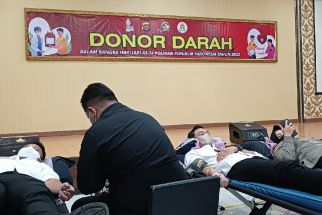 HUT ke-74 Polwan, Personel Polda Banten Donor Darah - JPNN.com Banten