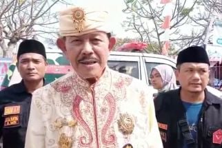 Demi Kibarkan Merah Putih di Tengah Laut, Sultan Banten Tinggalkan Undangan ke Istana Negara - JPNN.com Banten