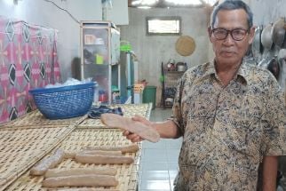 Bontot, Makanan Tradisional Khas Serang yang Mirip Pempek - JPNN.com Banten