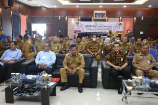 Wali Kota Serang Menyiapkan Hadiah Umrah untuk Para Lurah, tetapi Ada Syaratnya - JPNN.com Banten