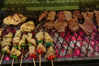 Cukup Mengeluarkan Rp 25 Ribu Bisa Makan di Steak Kampus - JPNN.com Banten
