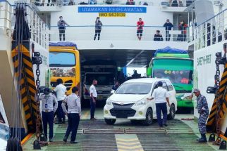 Jadwal Penyeberangan Kapal Feri Perlintasan Merak-Bakauheni di Akhir Pekan Ini - JPNN.com Banten