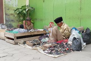 Berburu Barang Antik di Gang Rendah Kota Serang - JPNN.com Banten