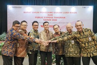 Bank Banten Rombak Besar-besaran Jajaran Komisaris dan Direksi, Berikut Namanya - JPNN.com Banten