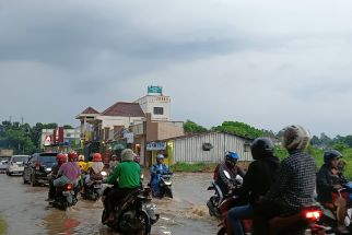 Prakiraan Cuaca Hari Ini di Banten, BMKG: Waspada Hujan Lebat, Petir, dan Angin Kencang - JPNN.com Banten