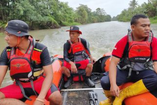 Detik-Detik Warga Nusa Tenggelam di Sungai Cidurian Serang Disaksikan Banyak Ibu - JPNN.com Banten