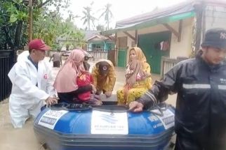 1.494 Warga Terdampak Banjir di Teluk Naga Tangerang - JPNN.com Banten