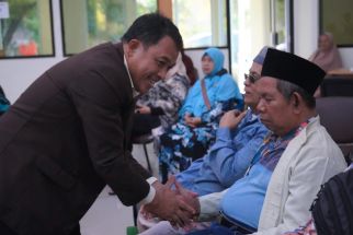 Wakil Wali Kota Cilegon Mengaku Terharu Menyaksikan Tunanetra Belajar Al-Qur'an - JPNN.com Banten