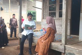 Menteri ATR Bagikan Sertifikat Tanah di Serang, Bisa Buat Modal Usaha - JPNN.com Banten