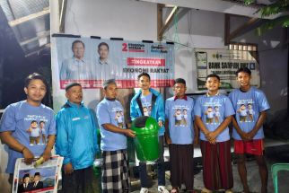 Sukarelawan Milenial Prabowo-Gibran Ambil Peran Pengelolaan Sampah - JPNN.com Banten
