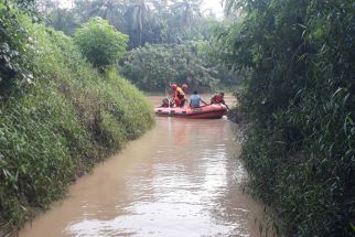 Satu dari 2 Bocah yang Terseret Arus Sungai Cisimeut Lebak Ditemukan di Serang - JPNN.com Banten