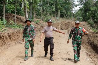 Melalui Program TMMD, TNI Selamatkan Hajat Hidup Masyarakat di Desa Terpencil Serang - JPNN.com Banten