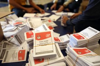 Malam Ini, KPU Jabar Setor Hasil Pleno Rekapitulasi Suara Pemilu 2024 ke Pusat - JPNN.com Jabar