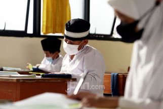 Ditemukan 4 Kasus Covid-19, PTM di SMAN 5 Depok Dihentikan - JPNN.com Jabar