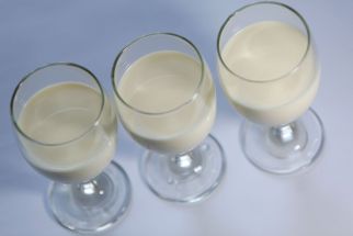 Rasakan 5 Manfaat Susu Campur Kunyit, Nomor 4 Bikin Nyaman - JPNN.com Jatim