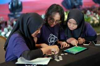 AWS Girls' Tech Day: Upaya Konsisten PJI dan AWS Berdayakan Perempuan Muda di Industri Teknologi - JPNN.com Jabar