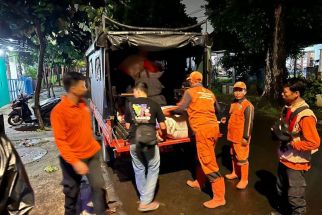 Kebakaran di Manggarai: 230 Pengungsi Terima Distribusi Logistik - JPNN.com Jakarta