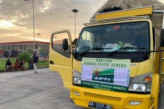Donasi Petani Tembakau, Uang Ratusan Juta Hingga Beras 2 Truk - JPNN.com Jateng