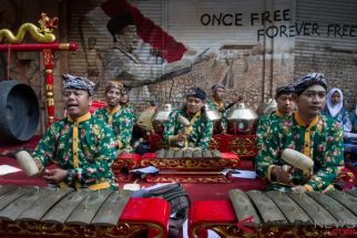 7 Tahun Menunggu, DR. Aton Rustandri Ceritakan Proses Panjang Gamelan Diakui UNESCO - JPNN.com Jateng