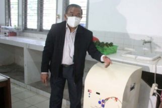 Inovasi dari Guru Besar Undip Ini Bisa Bersihkan Kandungan Pestisida hingga 95% - JPNN.com Jateng