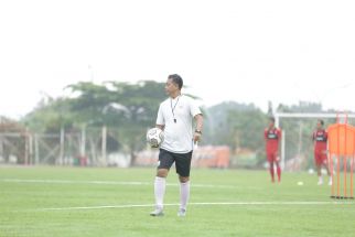 Pelatih Persis Solo Sukses Jawab Kritikan Suporter, Tagar #EkoOut Jadi Pelecut - JPNN.com Jateng