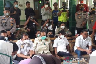 Dikunjungi Anggota Komisi III DPR RI, Warga Wadas Blak-blakan Cerita Tindakan Aparat - JPNN.com Jateng