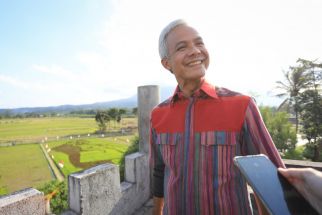 Cerita di Balik Gambar Soekarno di Sawah yang Bikin Ganjar Bangga - JPNN.com Jateng