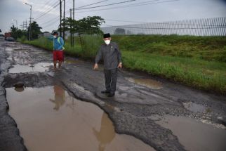 Jalan Sering Rusak, PJ Sidoarjo Siapkan Rencana Betonisasi - JPNN.com Jatim