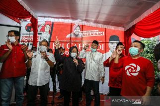 MK Tolak Gugatan Sengketa Pilkada Kota Surabaya - JPNN.com Jatim