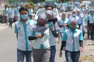 Wacana THR Bisa Dicicil, Pakar Hukum Unair: Itu Ngawur - JPNN.com Jatim