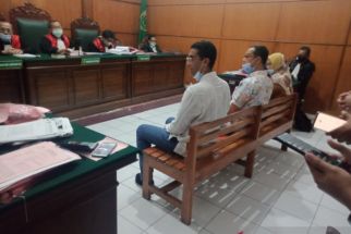 Bapak dan Anak di Surabaya Terancam Dipenjara Gara-gara Sarung - JPNN.com Jatim