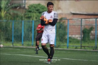 Kiper Ridho Djazulie Tak Sabar Kembali Berlatih, Madura United Keluarkan Agenda Terdekat - JPNN.com Jatim