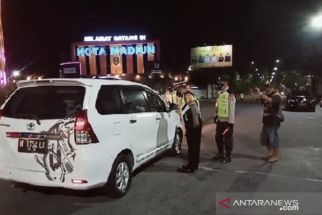 Hari Kelima Larangan Mudik, 60 Kendaraan Disuruh Putar Balik di Titik Masuk Madiun - JPNN.com Jatim