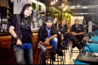 Royke Arek Band Gelar Konser Memperingati 40 Hari Tenggelamnya KRI Nanggala 402 - JPNN.com Jatim