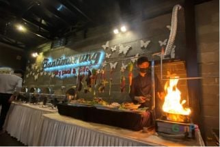 Dinanti Pengunjung, 'All You Can Eat' BBQ Sky Night Dibuka Lagi - JPNN.com Jatim