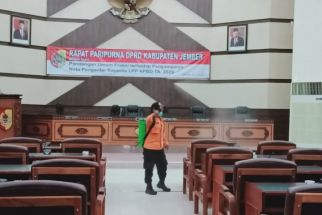 Kantor DPRD Jember Lockdown Total Usai Satu Anggota Positif Covid-19 - JPNN.com Jatim