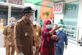 19 RS Rujukan Pasien COVID-19 di Sidoarjo Nyaris Penuh - JPNN.com Jatim