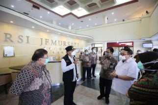 Ruang Isolasi Rumah Sakit Rujukan Covid-19 di Surabaya Terisi Penuh - JPNN.com Jatim
