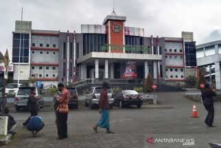 Ada Empat Rumah Sakit Rujukan Covid-19 Terisi Penuh di Batu - JPNN.com Jatim