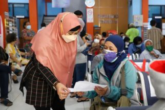 Puskesmas Buka 24 Jam, Surabaya Masih Kekurangan Sukarelawan Nakes - JPNN.com Jatim