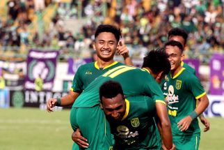Momen Iduladha Ingatkan Playmaker Persebaya Hambali Tolib Coto Makassar - JPNN.com Jatim
