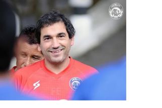 Arema FC Ditahan Imbang Persita 2-2, Eduardo Almeida: Seharusnya Kami Lebih Konsentrasi - JPNN.com Jatim