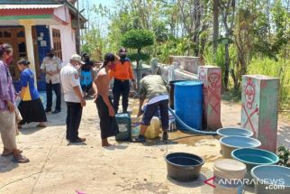 87 Warga Desa di Probolinggo Alami Kekeringan, BPBD Kerahkan Truk 5.000 Liter Air  - JPNN.com Jatim