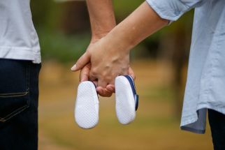 Kenapa Pasangan Memutuskan untuk Childfree, Begini Penjelasan Guru Besar Unair  - JPNN.com Jatim