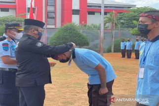 Sudah Selesai Rehabilitasi, Ratusan Pecandu Narkoba di Lapas Pamekasan Dipulangkan - JPNN.com Jatim