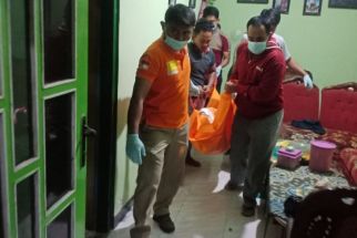 Istri Meninggal dalam Rumah, Suami Terkapar di Pelengseng Dam, Berseteru? - JPNN.com Jatim