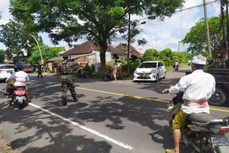 Banser NU Bantu Pecalang Jaga Kekhusyukan Sembahyang Hari Raya Galungan - JPNN.com Bali