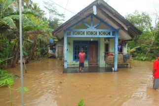 Bertambah, Kini Ada 1.294 Rumah Warga Jember Terdampak Banjir dan Tanah Longsor - JPNN.com Jatim