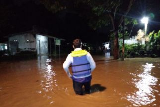 Lagi, Banjir dan Longsor Terjadi di Jember, Tembok Pondok Pesantren Pun Jebol - JPNN.com Jatim